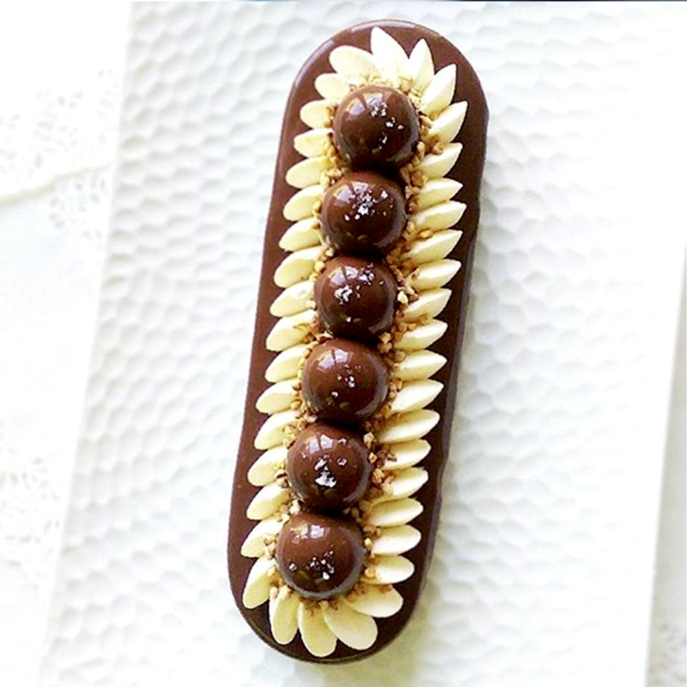 de Buyer - Oval pastry ring - height 2 cm - Valrhona de Buyer - Oval pastry ring - height 2 cm - Valrhona