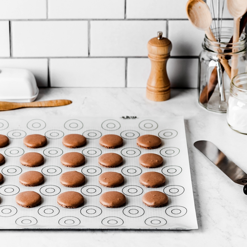 de Buyer - Antihaft-Silikonbackmatte zum Makronenbacken 40 x 30 cm de Buyer - Antihaft-Silikonbackmatte zum Makronenbacken 40 x 30 cm