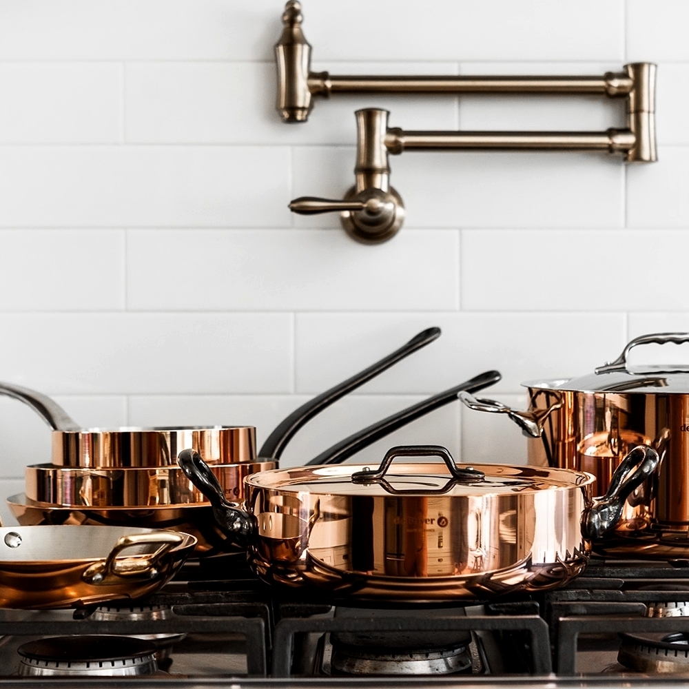 de Buyer - Round Fry Pan with cast iron handle