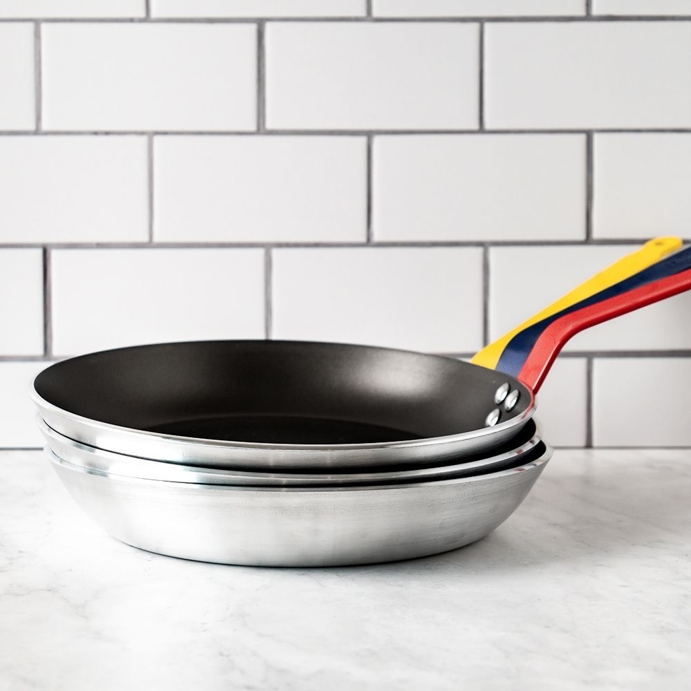 de Buyer - CHOC RESTO INDUCTION - Non-Stick round Pan HACCP