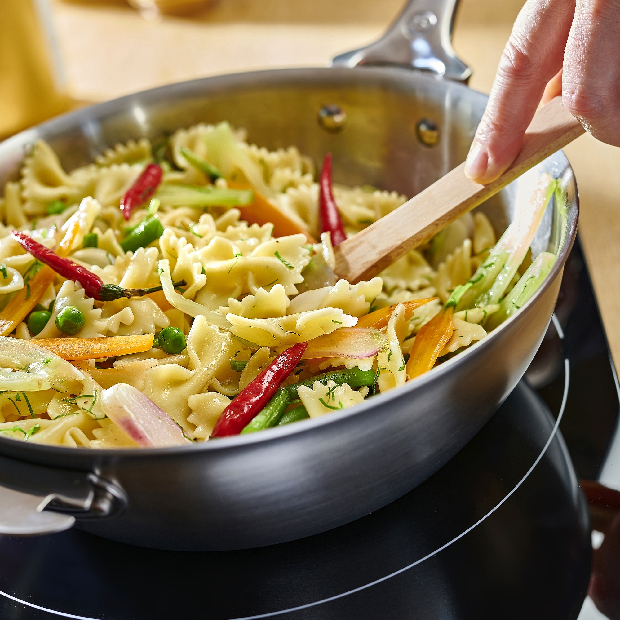 de Buyer - Stainless steel Rounded Sauté Pan 24 cm - ALCHIMY LOQY de Buyer - Stainless steel Rounded Sauté Pan 24 cm - ALCHIMY LOQY